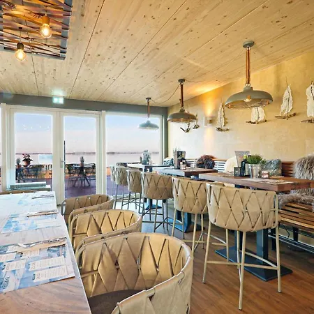 Stunning In Lembruch-duemmer Apartment *